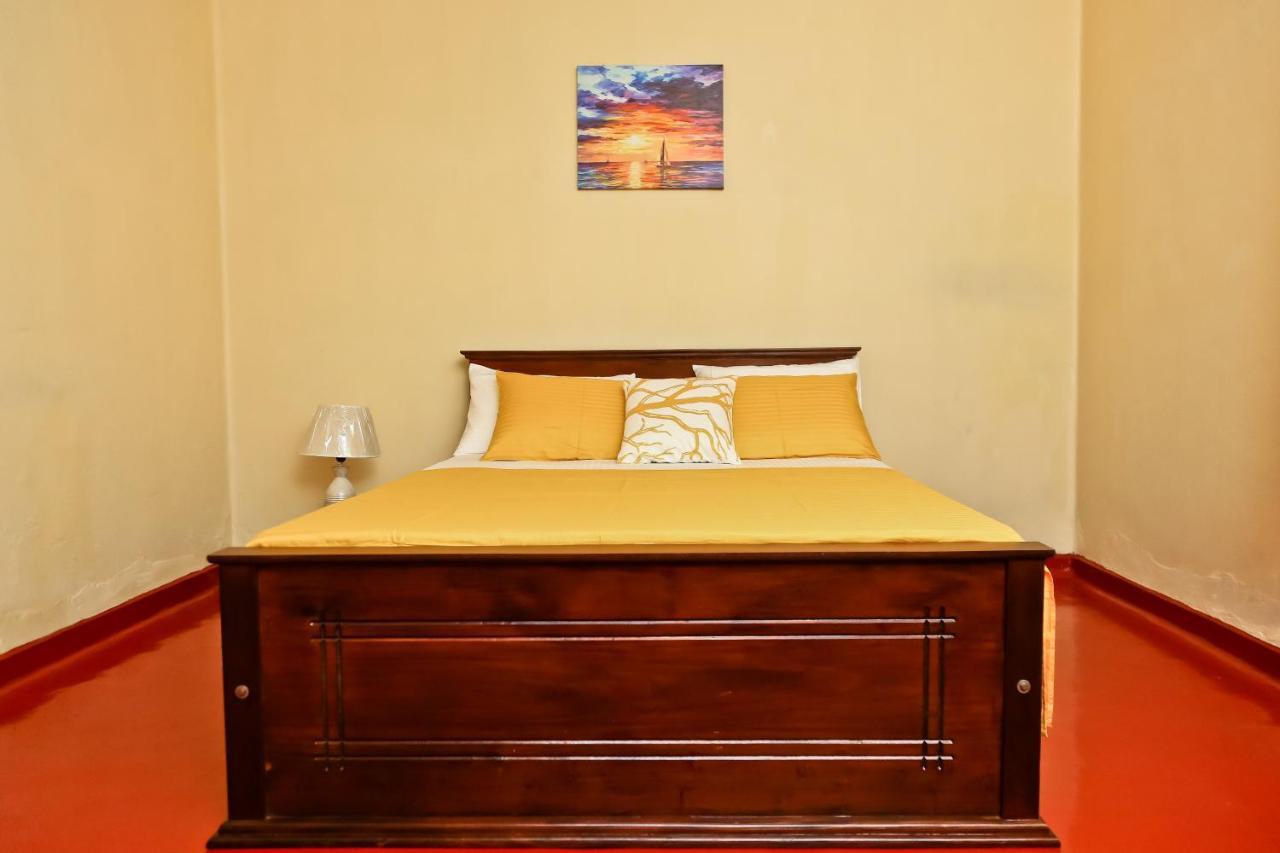 Merlyn Villa Negombo Exterior photo