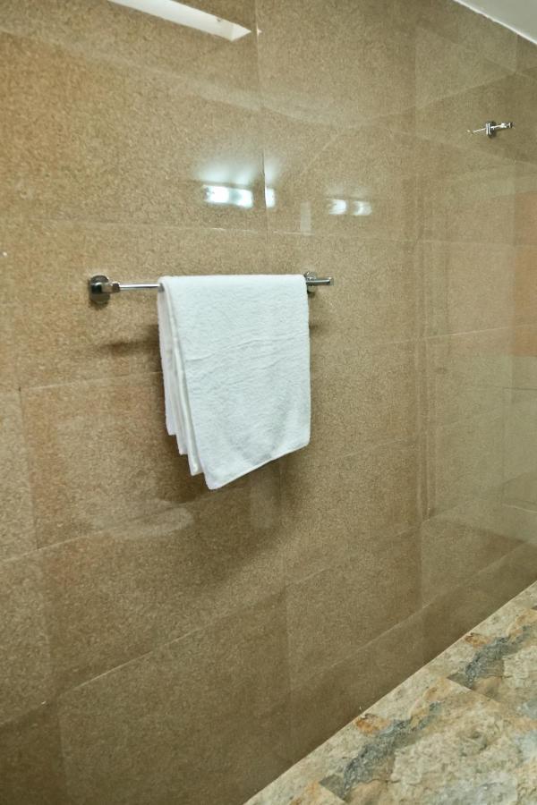Merlyn Villa Negombo Exterior photo