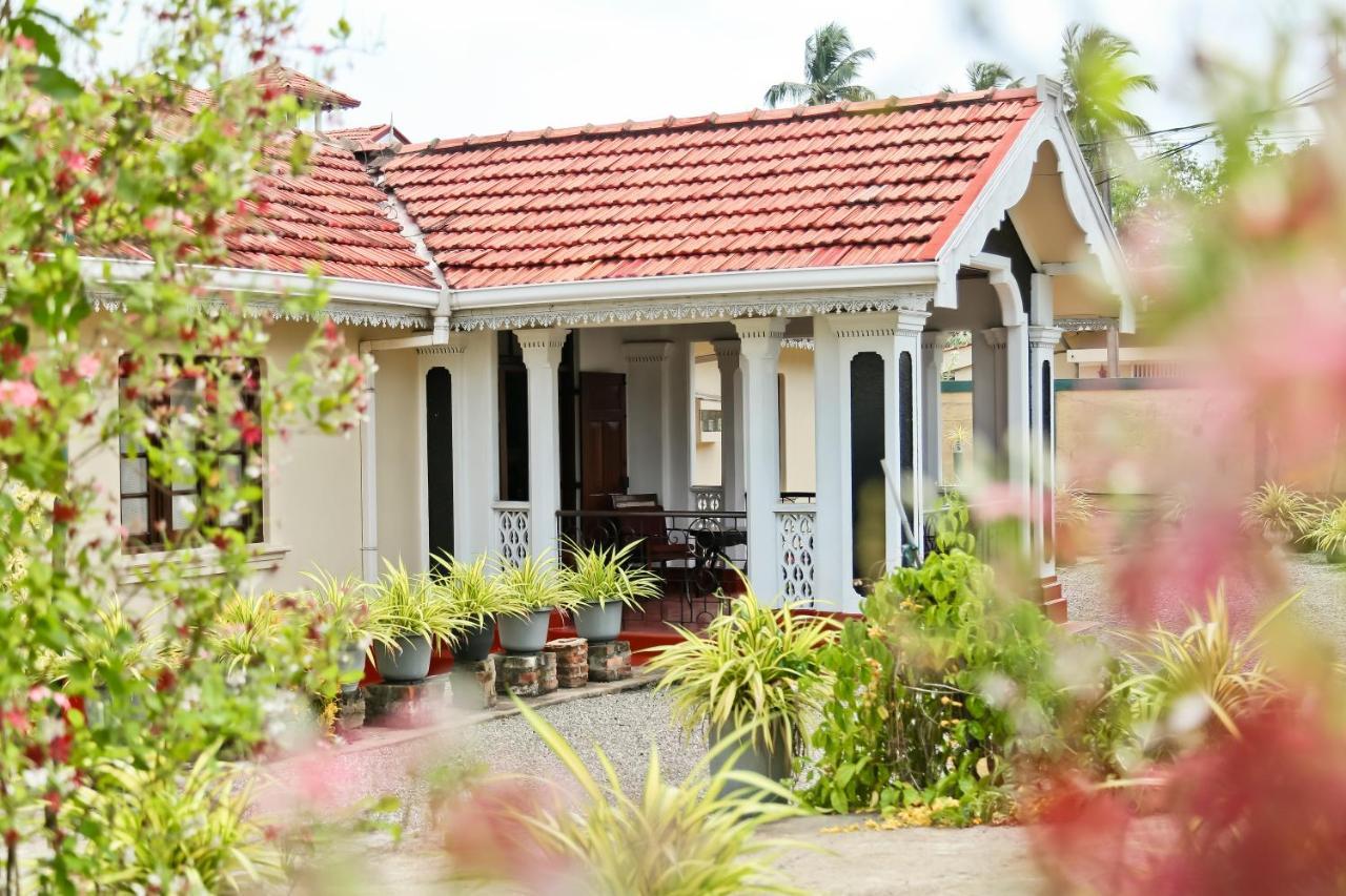 Merlyn Villa Negombo Exterior photo